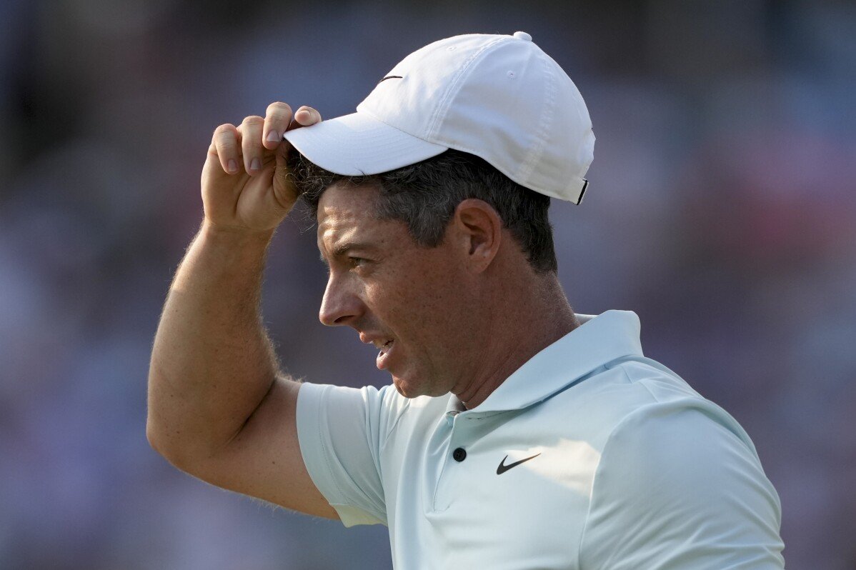 McIlroy intenta superar la devastadora pérdida en el Abierto de los Estados Unidos