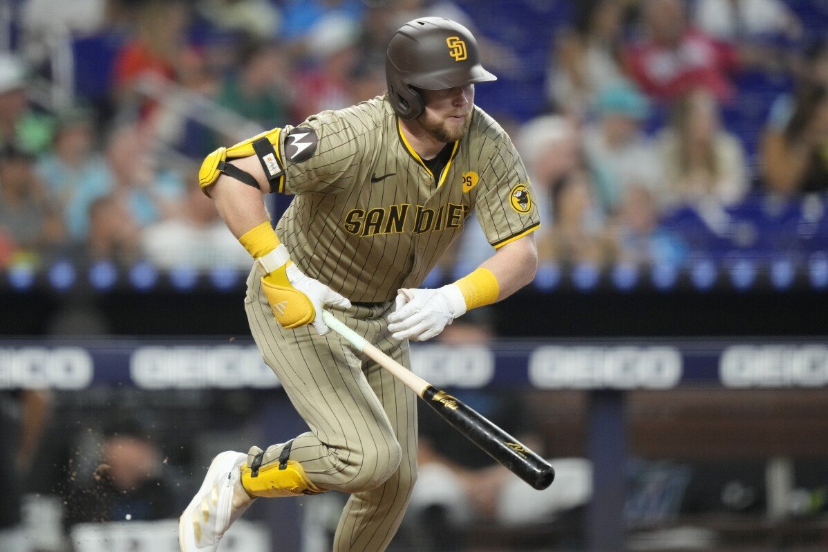 Burger se va por tercera vez consecutiva, los Marlins ganan 7-6 para cortar la racha de siete victorias de los Padres