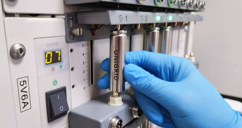 Unigrid quiere hacer las baterías más baratas y seguras utilizando sodio
