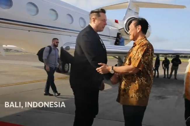 Elon Musk lanza el servicio de internet satelital Starlink en Indonesia, el mayor archipiélago del mundo